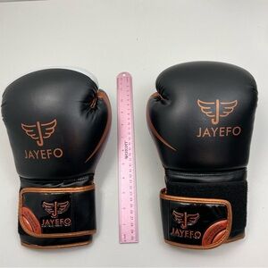 Jayefo Boxing Gel Gloves 12 oz in Great Condition